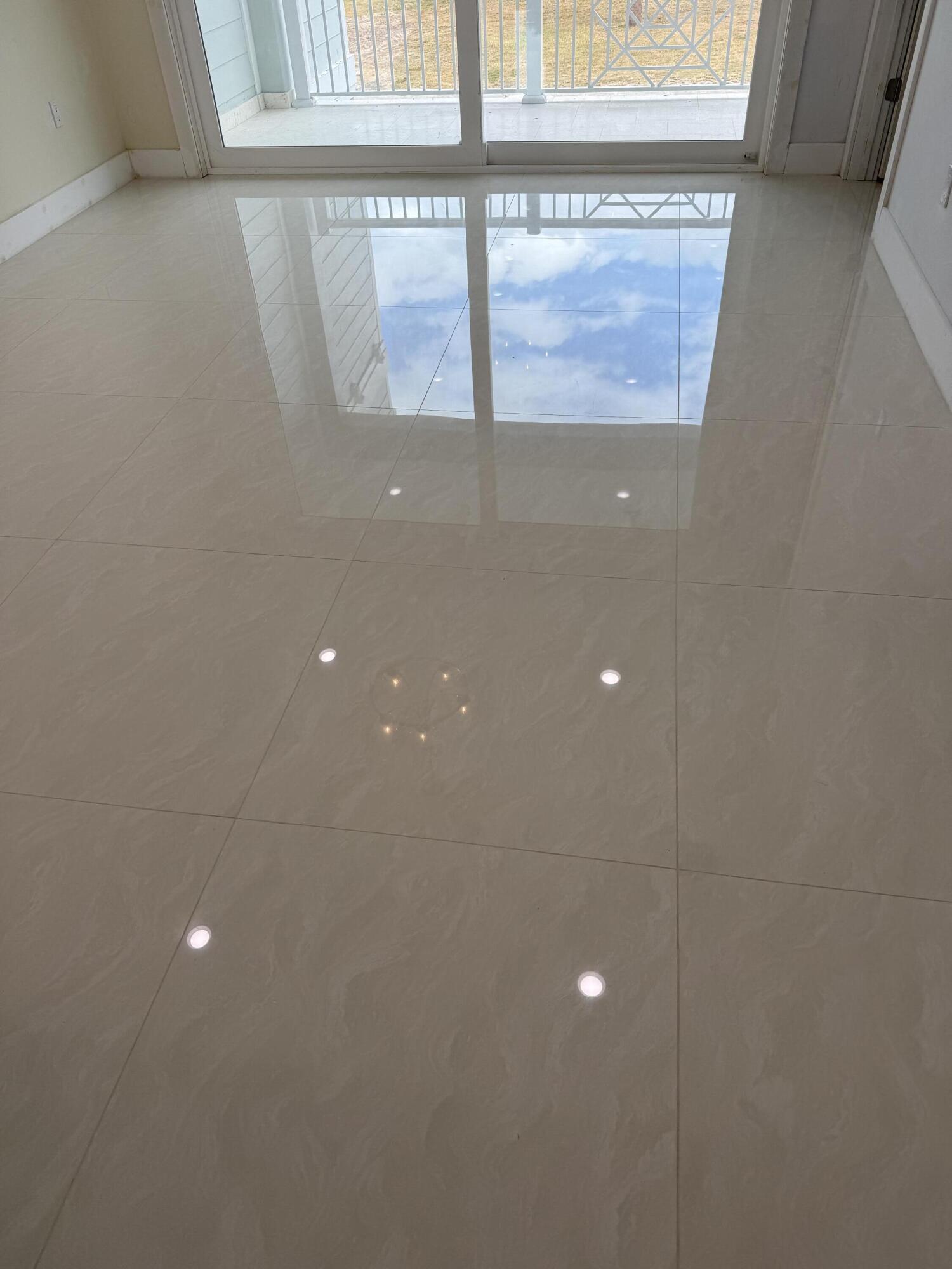 107 Desota Fort Pierce, FL 34949