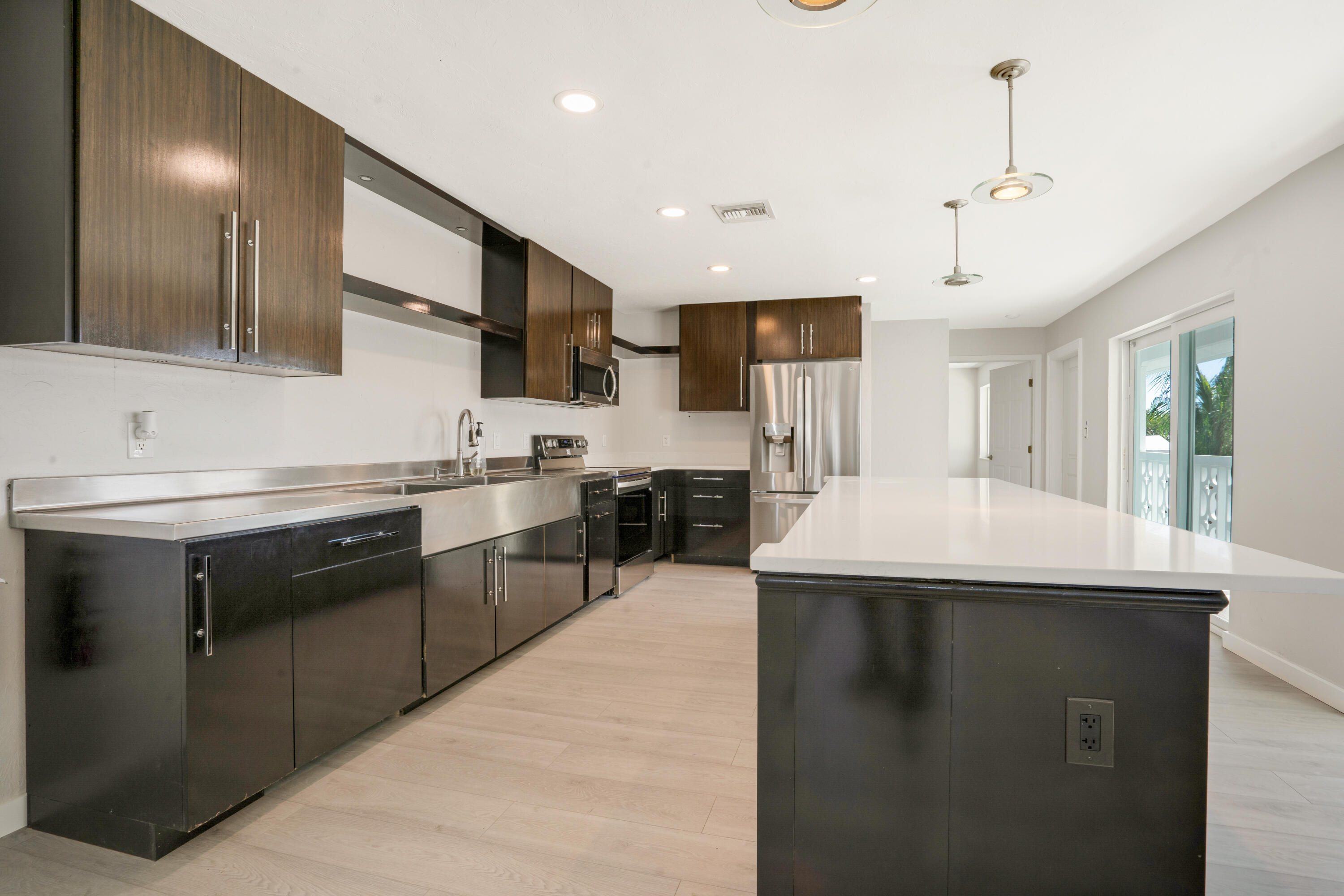 2649 Lake #1 Singer Island, FL 33404