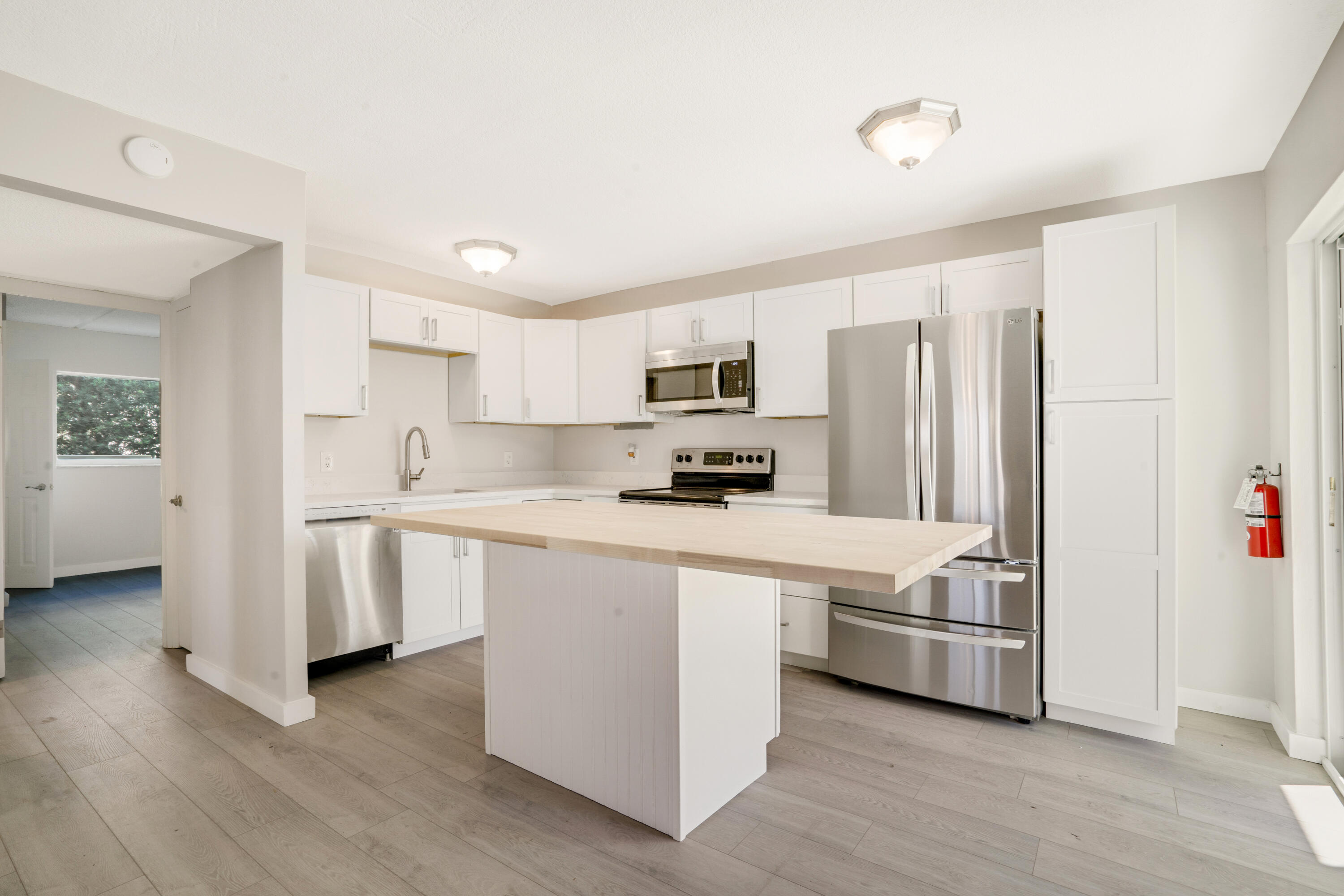 2649 Lake #1 Singer Island, FL 33404