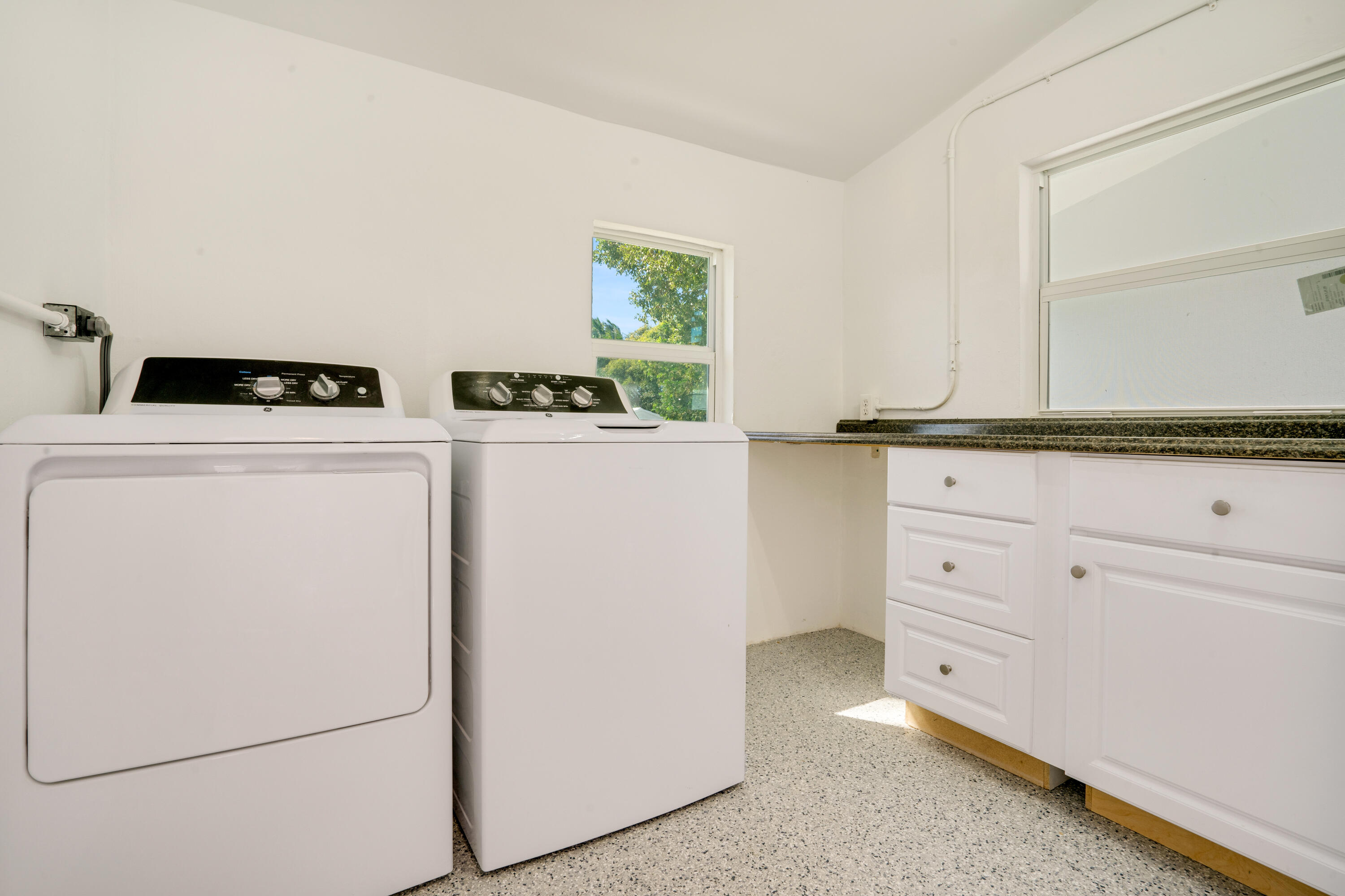 2649 Lake #1 Singer Island, FL 33404