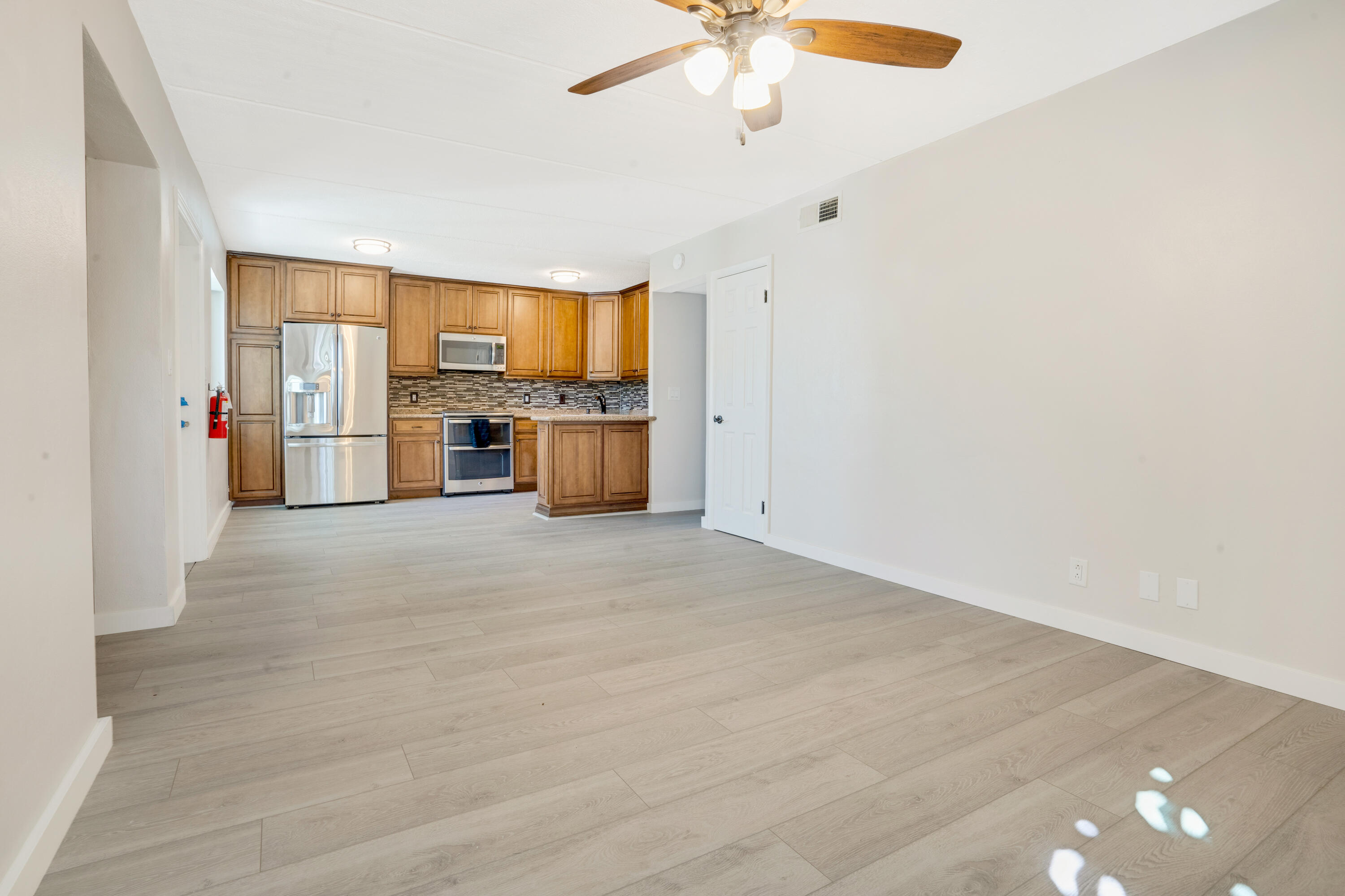 2649 Lake #1 Singer Island, FL 33404