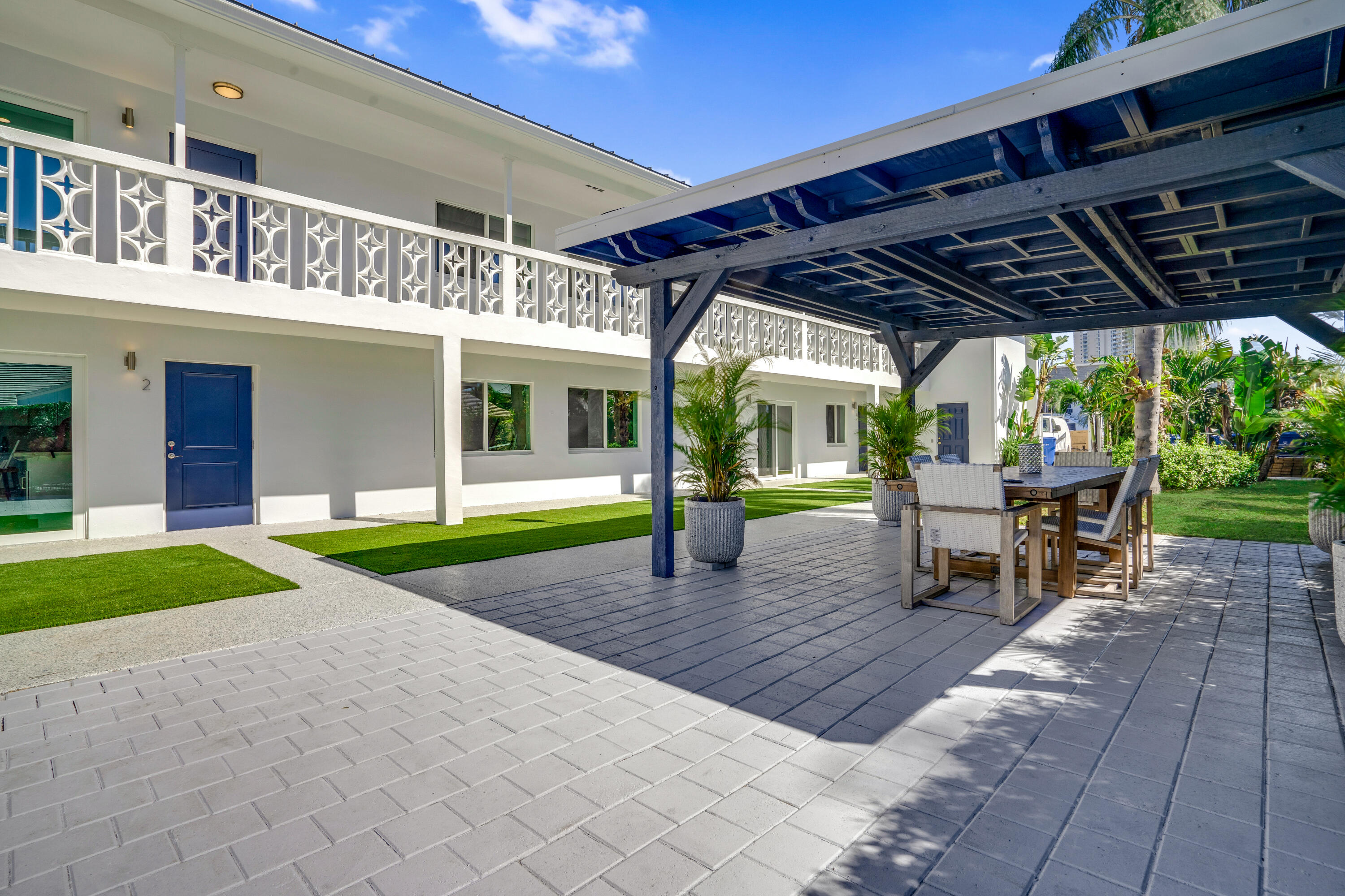 2649 Lake #1 Singer Island, FL 33404