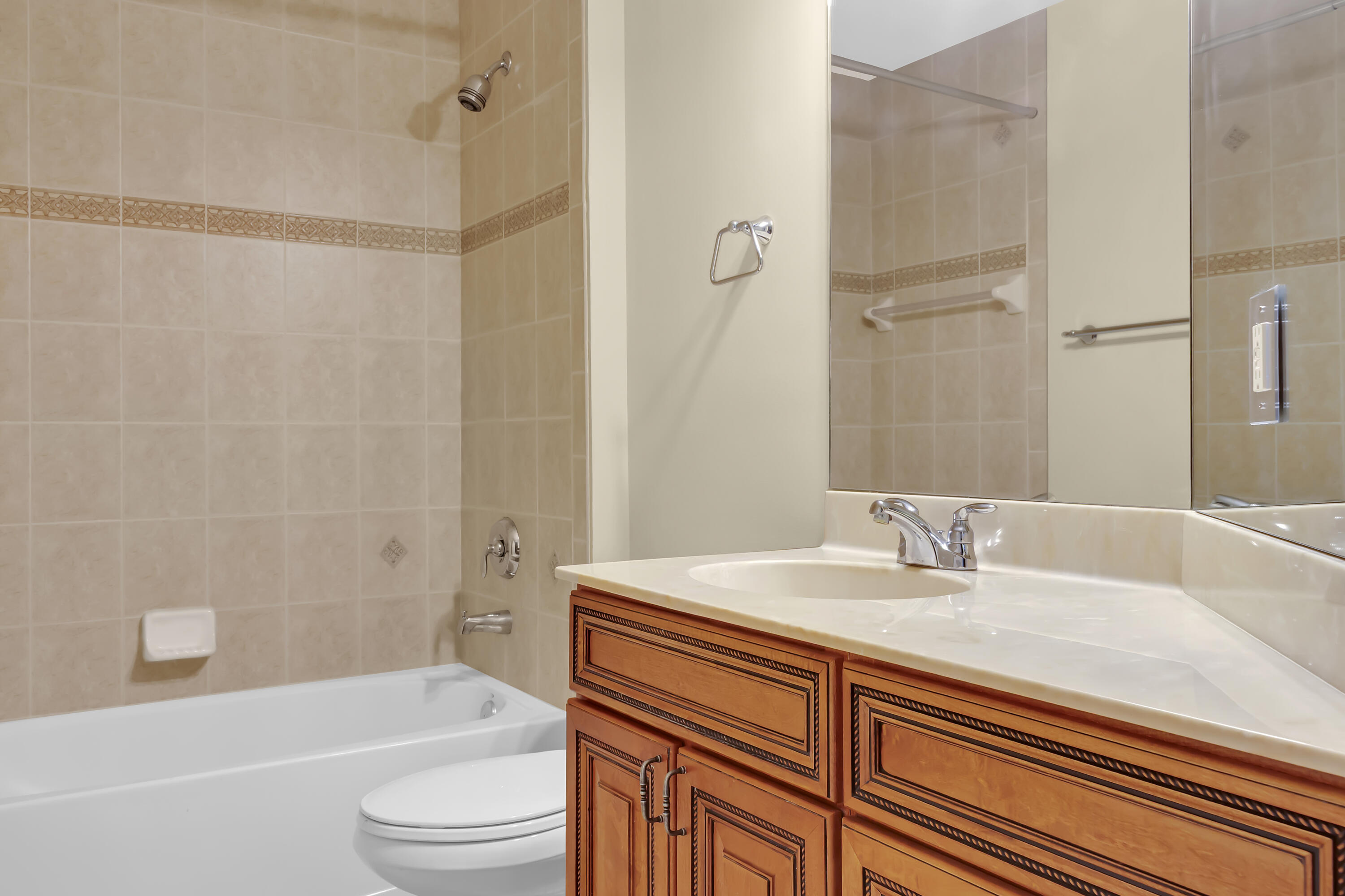 504 Del Sol Tequesta, FL 33469