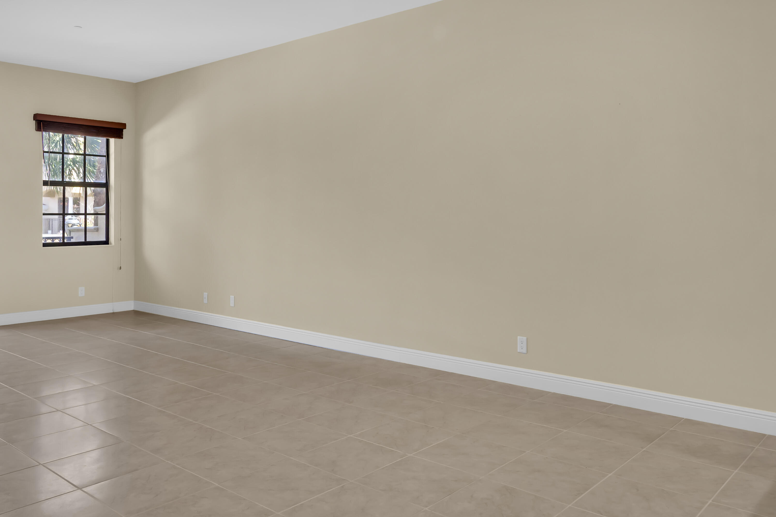 504 Del Sol Tequesta, FL 33469