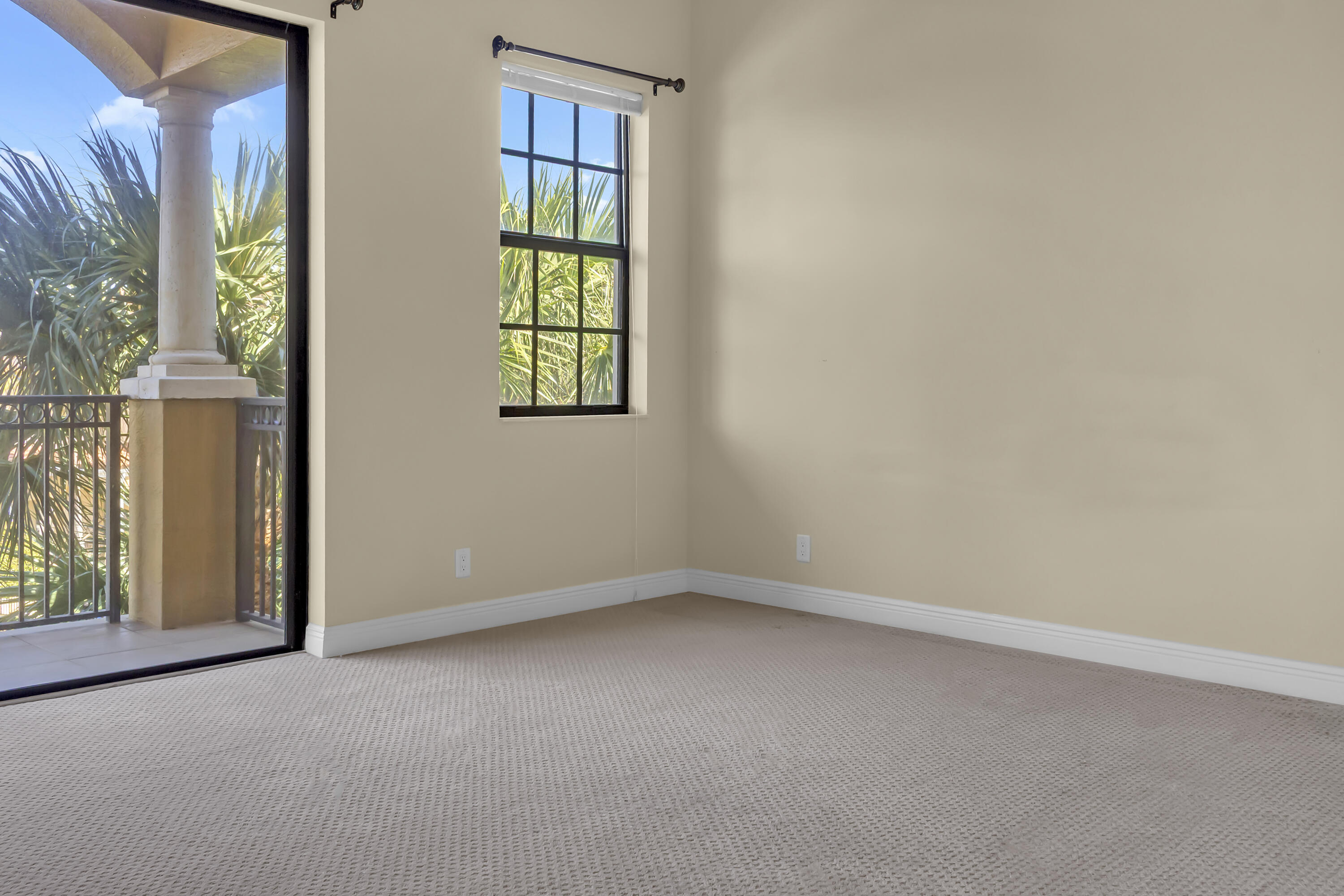 504 Del Sol Tequesta, FL 33469