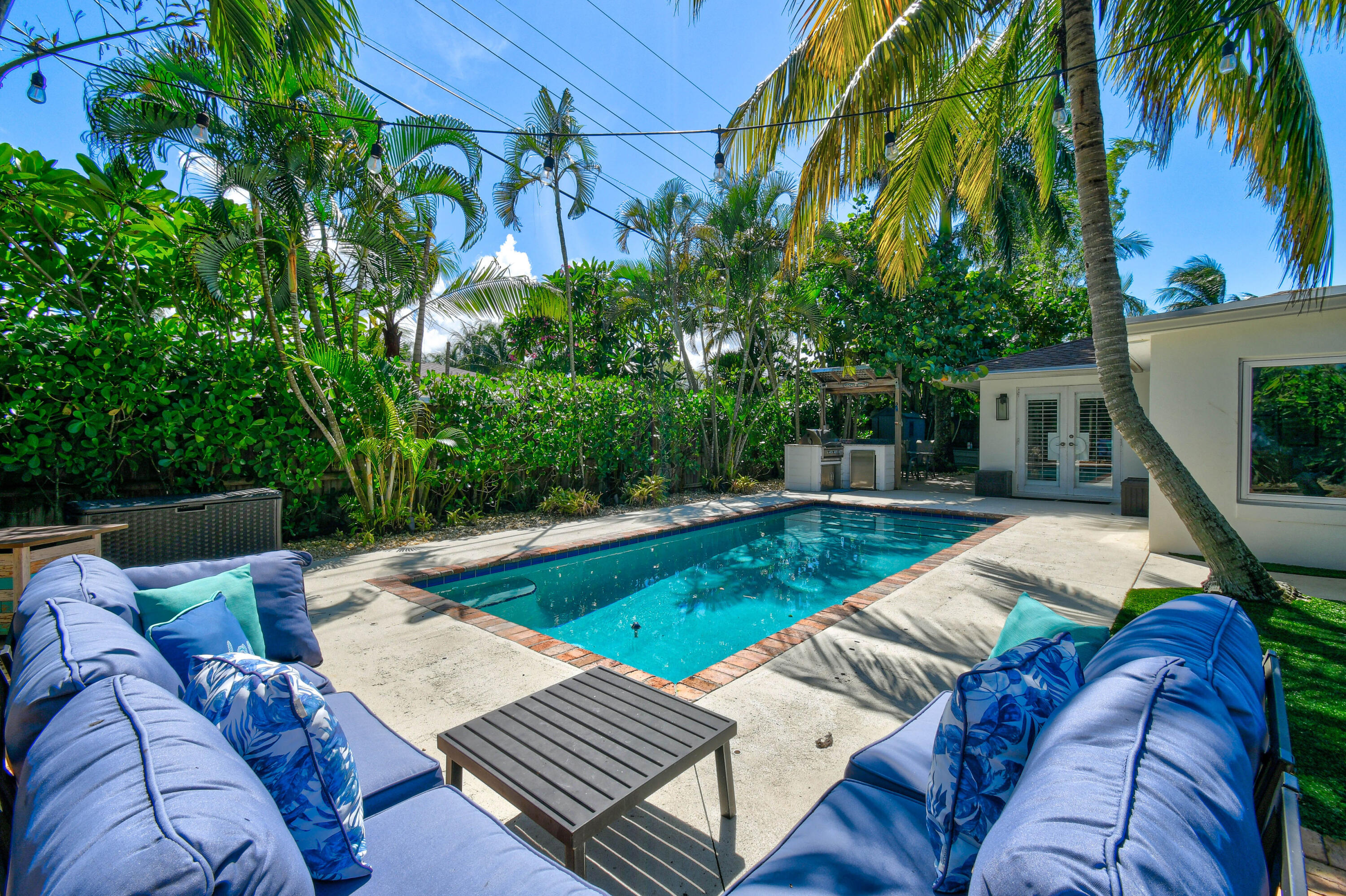 106 Windsor Jupiter, FL 33469