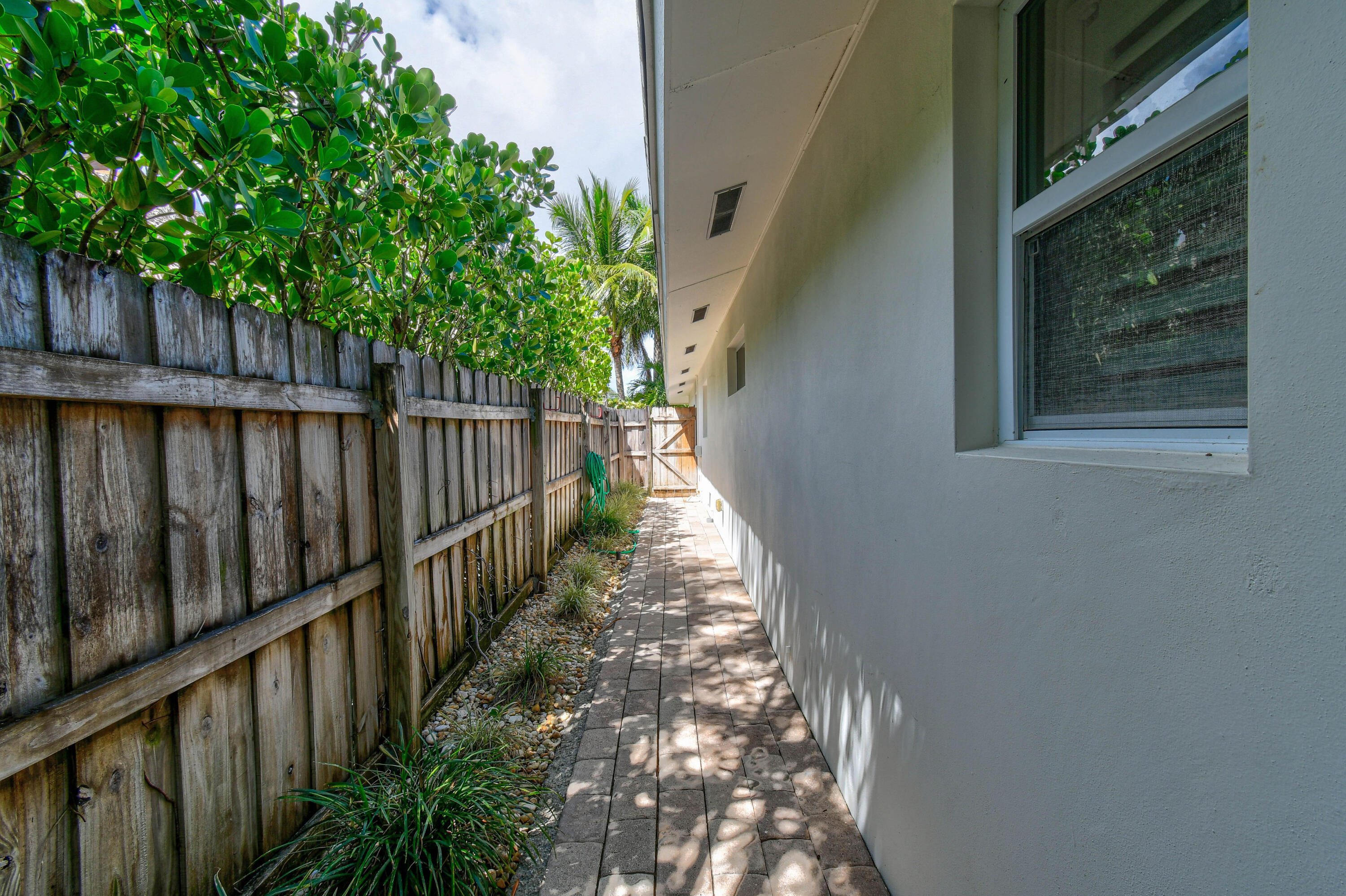 106 Windsor Jupiter, FL 33469