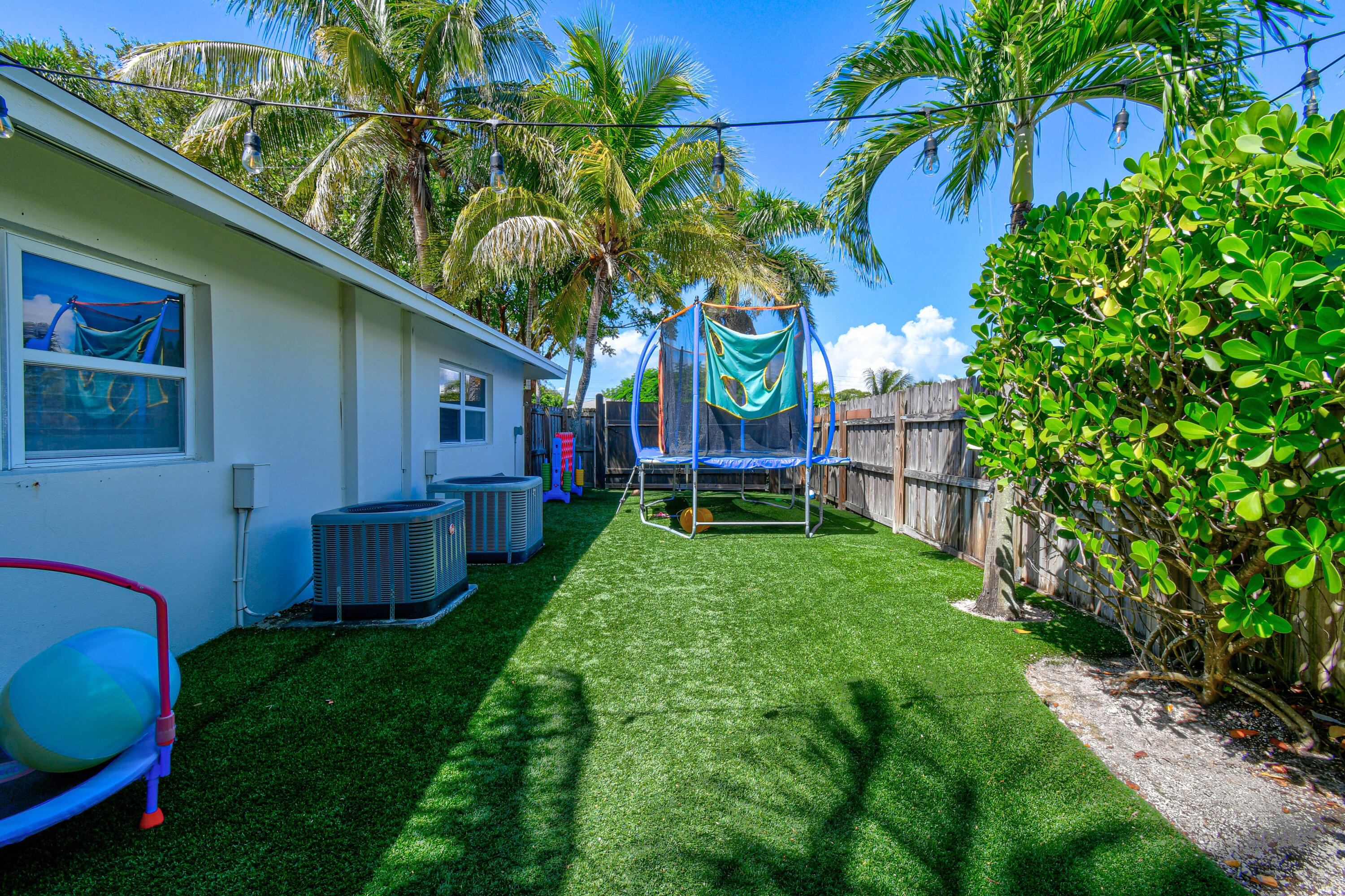 106 Windsor Jupiter, FL 33469