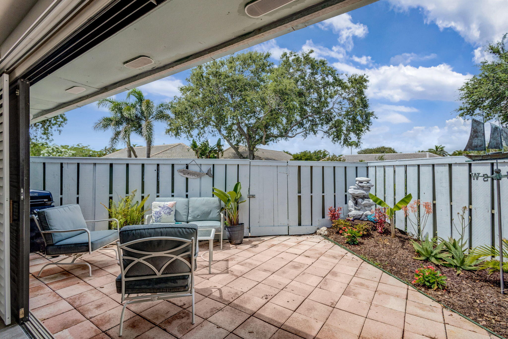 1127 E Seminole #22c Jupiter, FL 33477