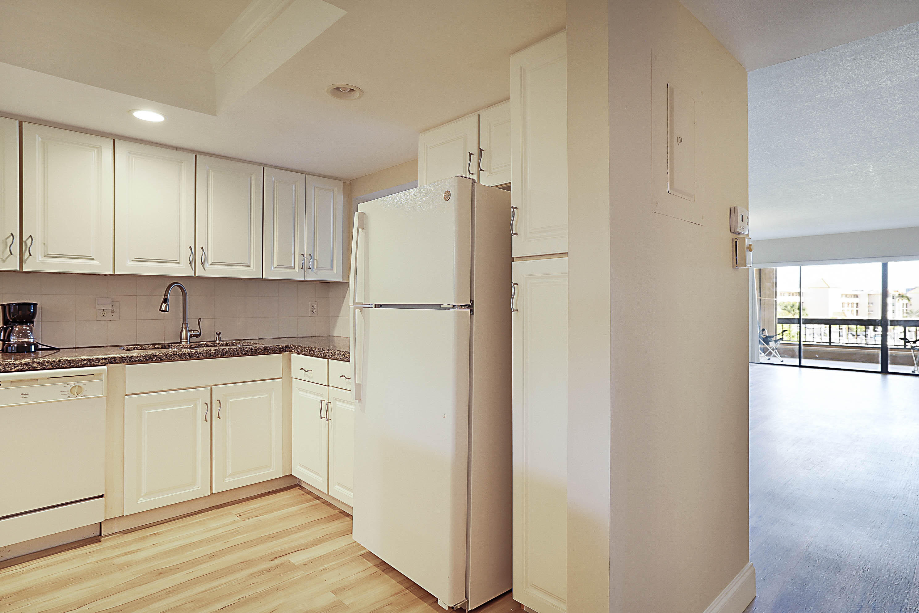 1036 Us Hwy 1 #216 North Palm Beach, FL 33408