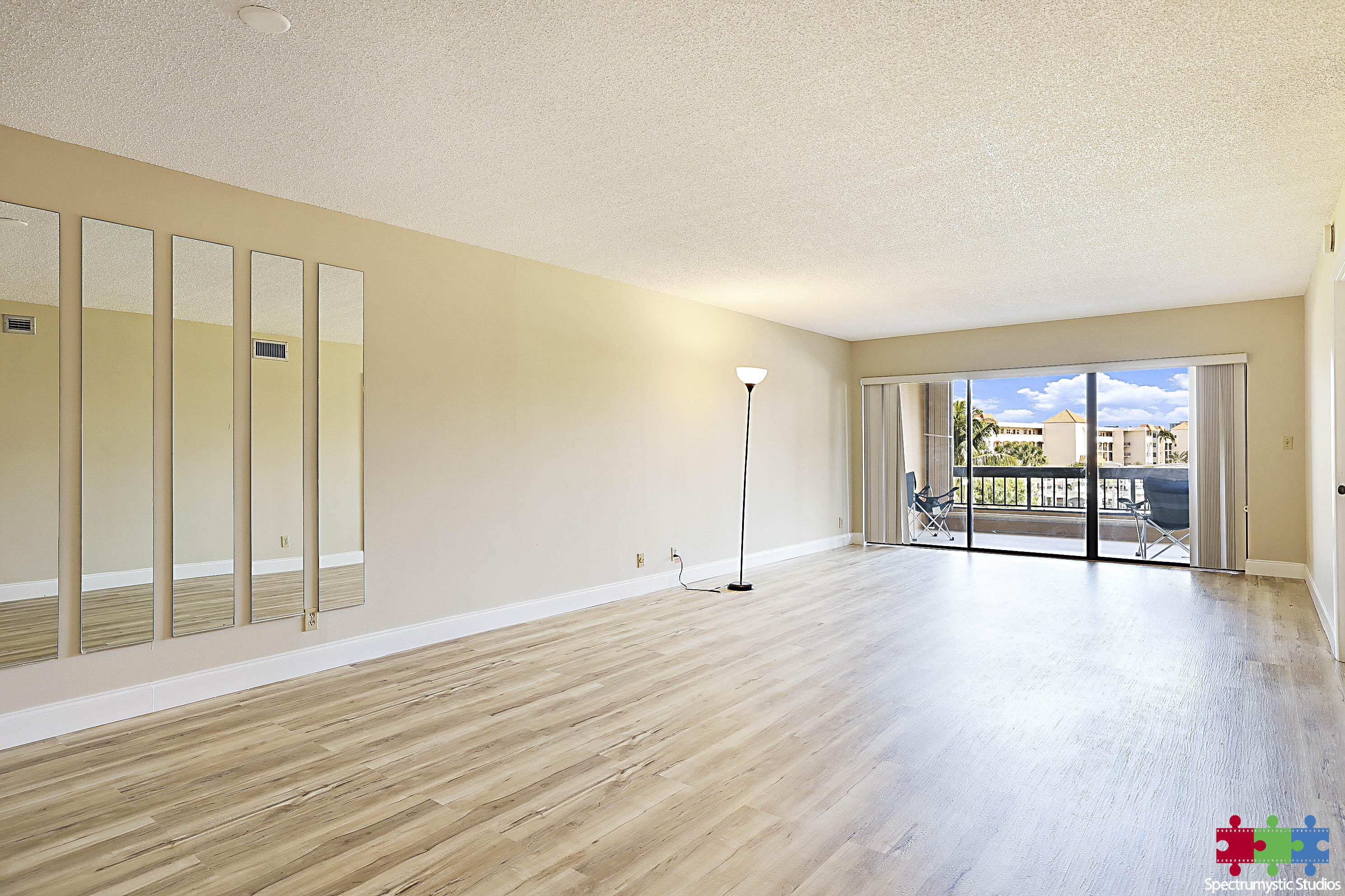 1036 Us Hwy 1 #216 North Palm Beach, FL 33408