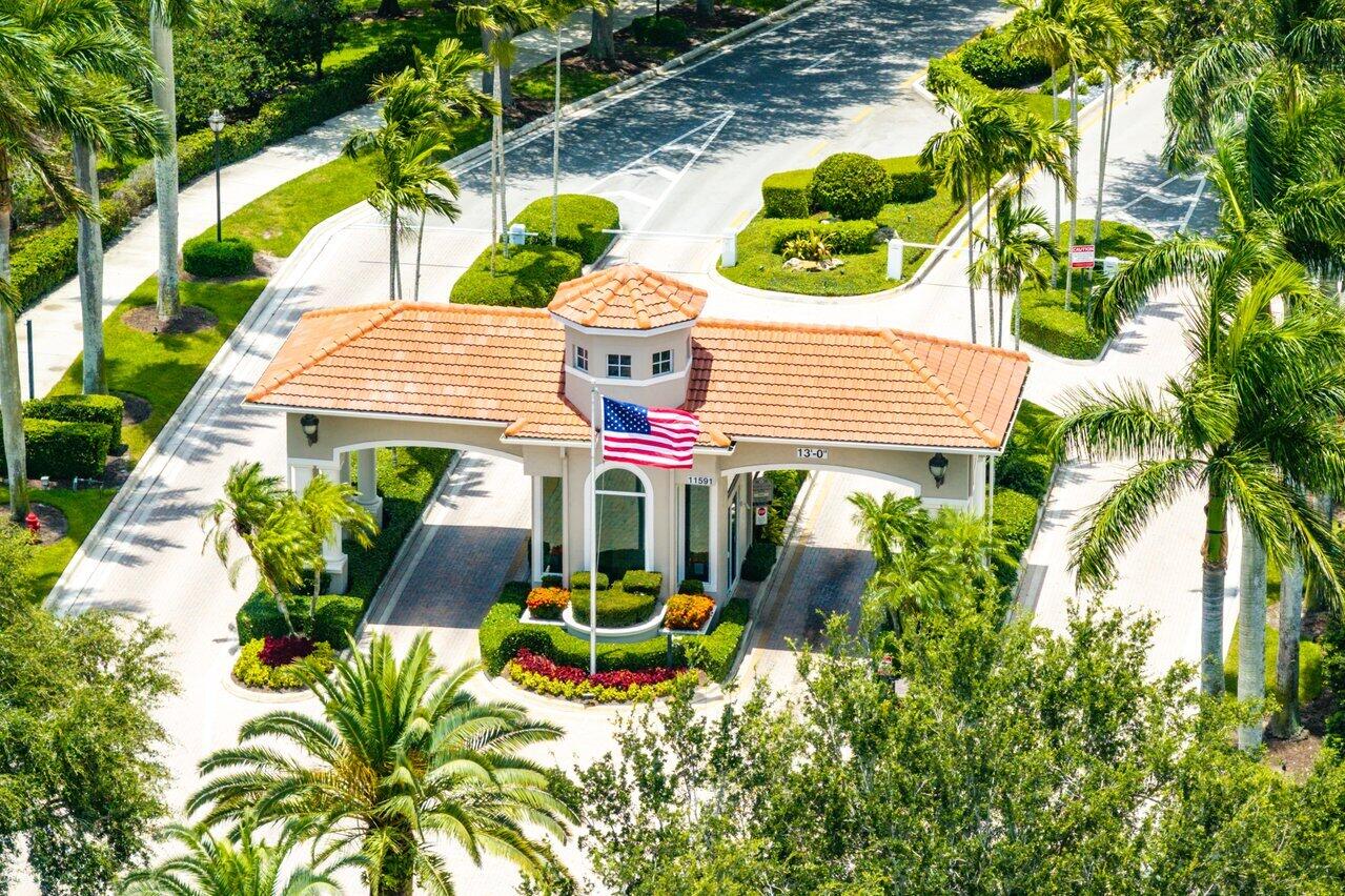 7689 Las Cruces Boynton Beach, FL 33437