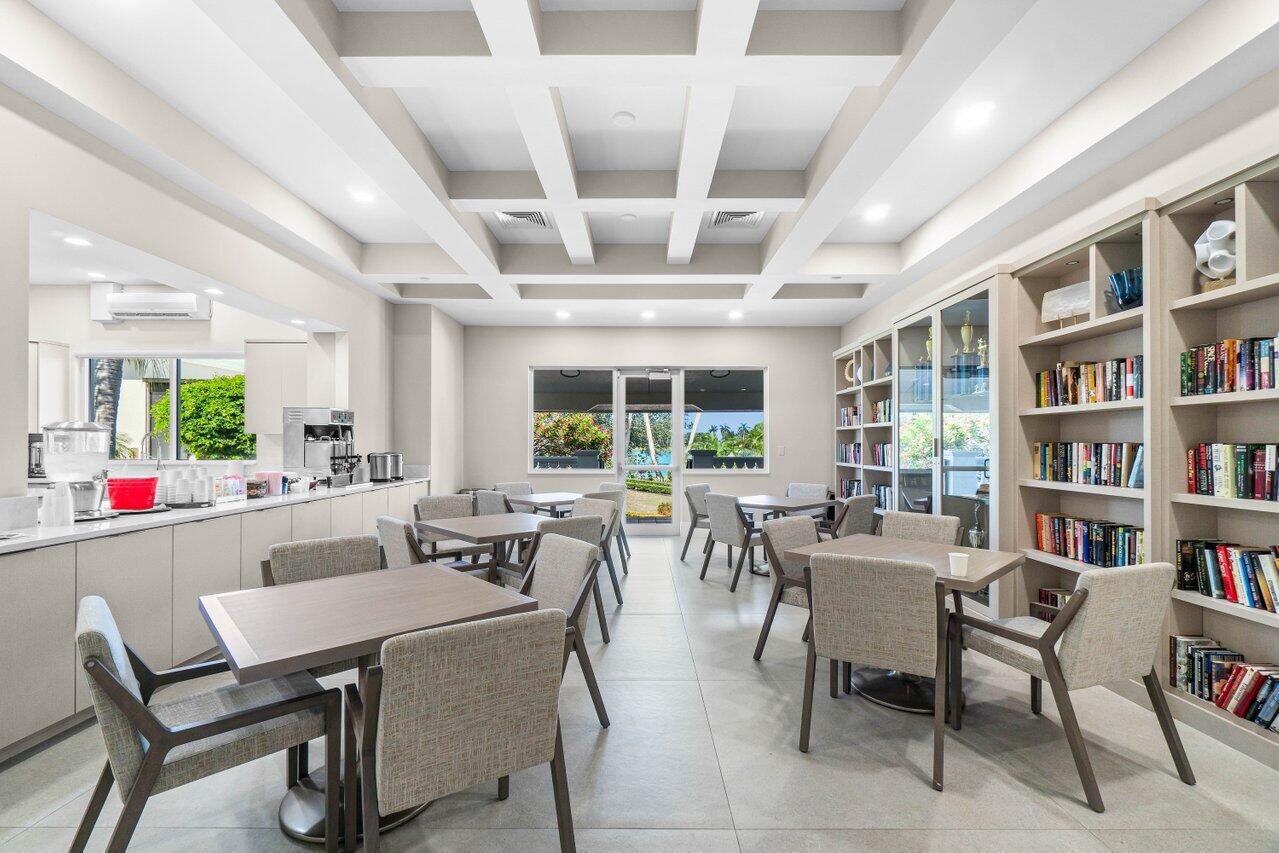 7689 Las Cruces Boynton Beach, FL 33437