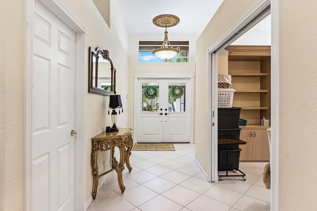 7689 Las Cruces Boynton Beach, FL 33437