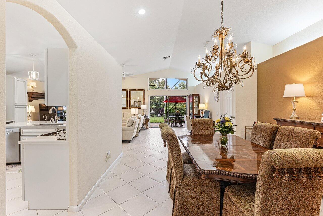 7689 Las Cruces Boynton Beach, FL 33437