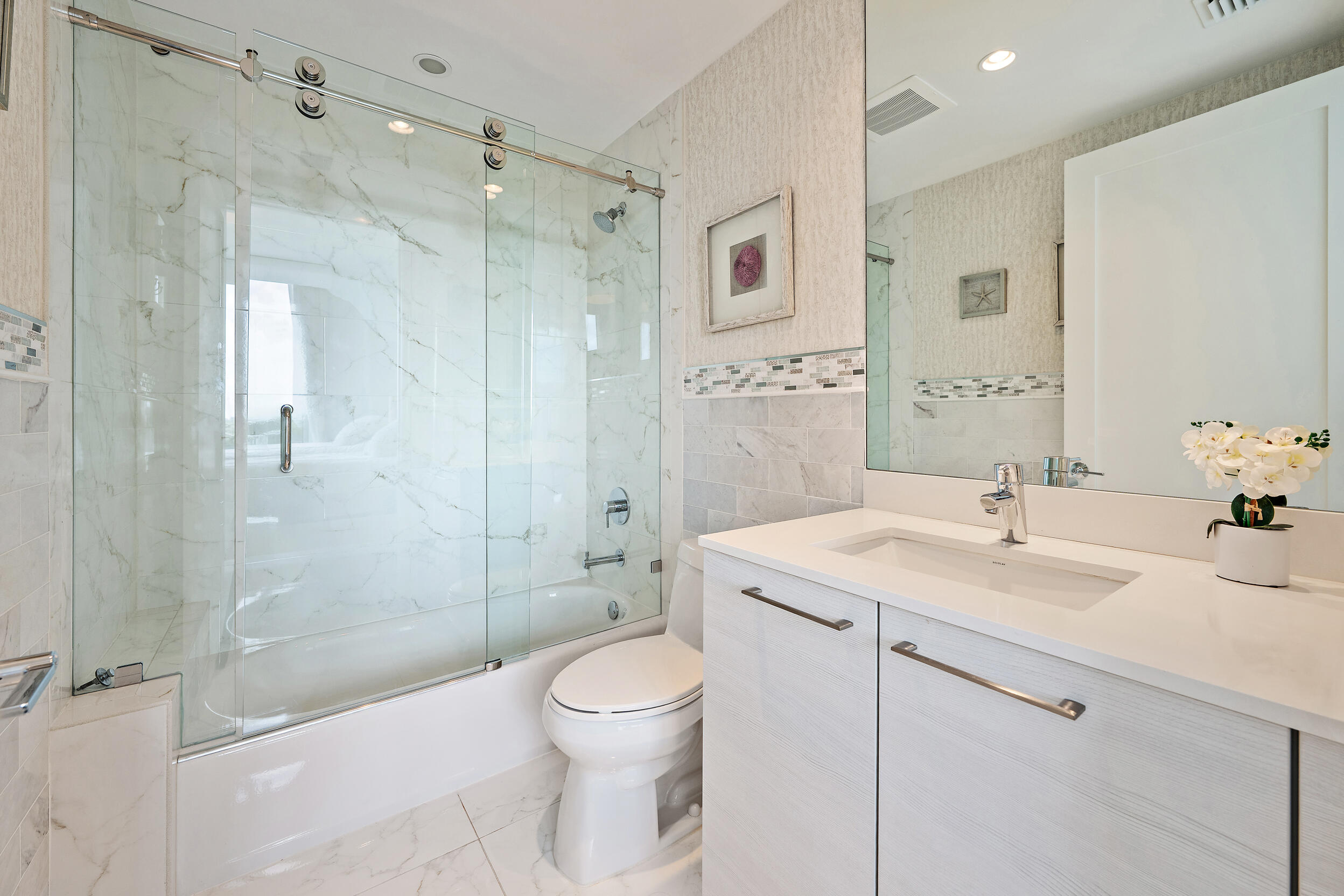 1 Water Clb #504 North Palm Beach, FL 33408