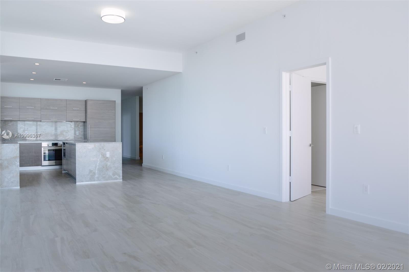 1300 S Miami Ave #PH5206 Miami, FL 33130