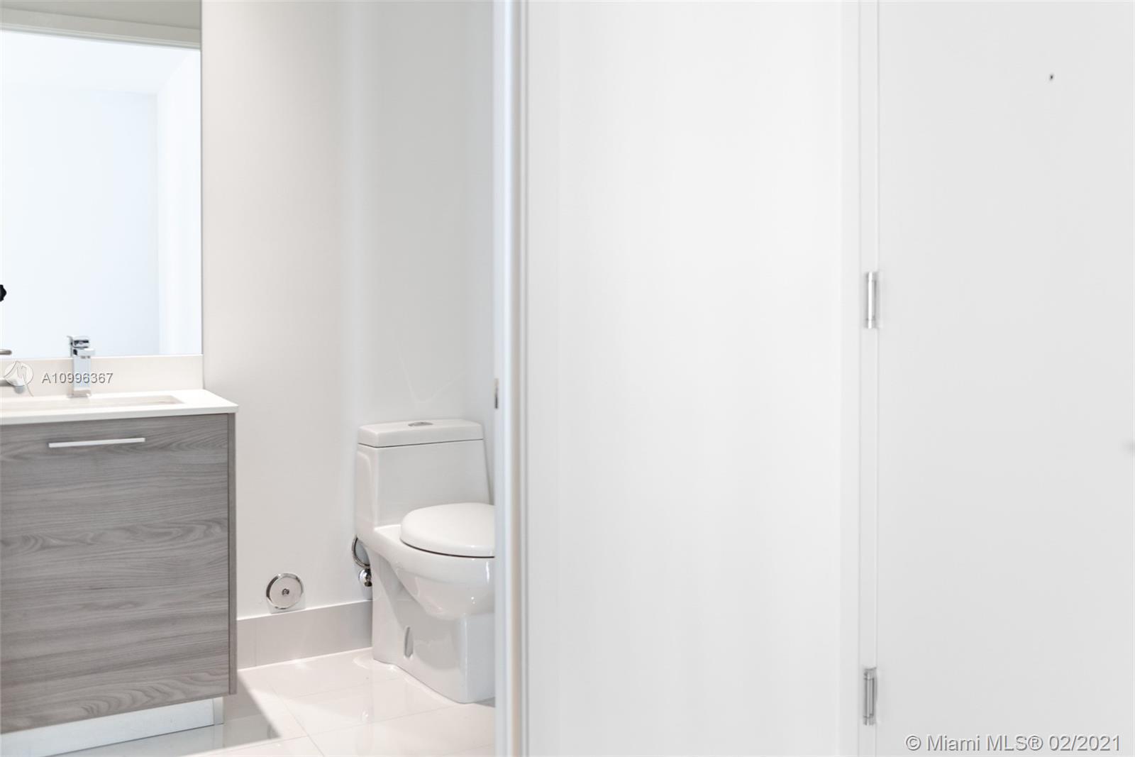 1300 S Miami Ave #PH5206 Miami, FL 33130