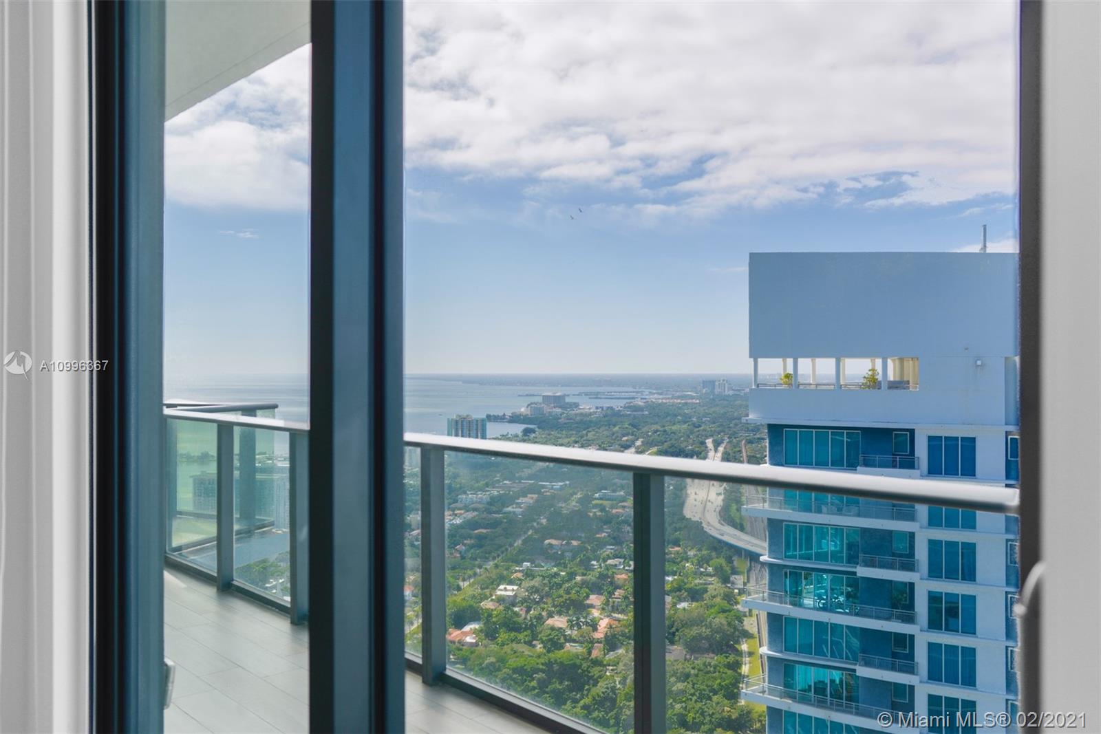 1300 S Miami Ave #PH5206 Miami, FL 33130