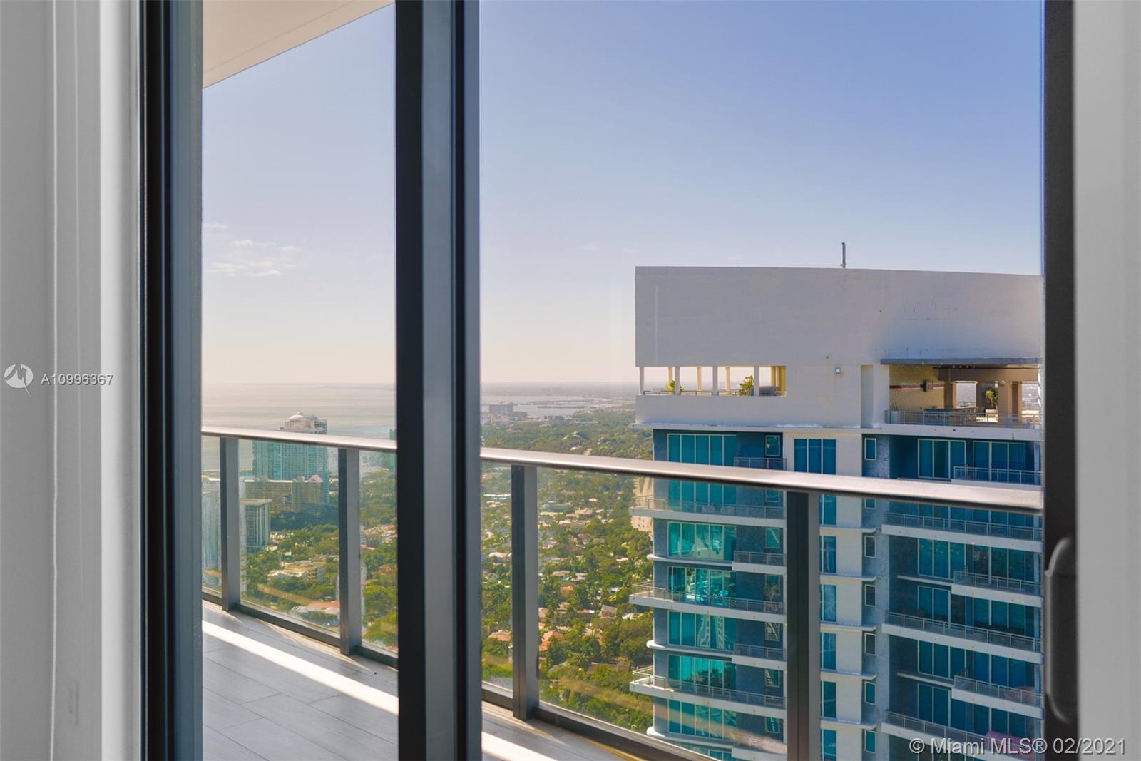 1300 S Miami Ave #PH5206 Miami, FL 33130