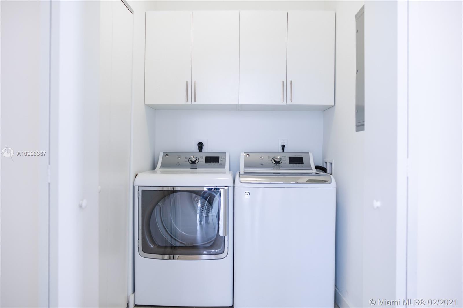 1300 S Miami Ave #PH5206 Miami, FL 33130