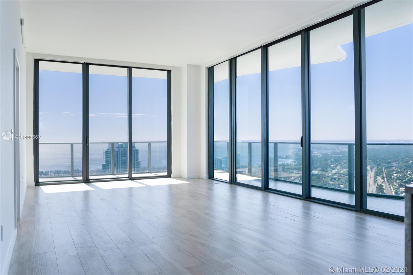 1300 S Miami Ave #PH5206 Miami, FL 33130