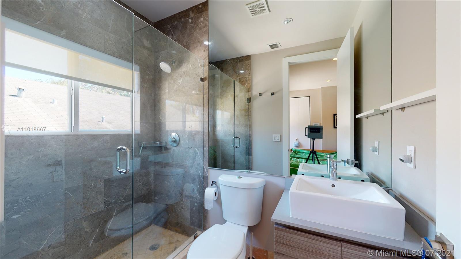 2834 W Trade Ave #2834 Coconut Grove, FL 33133