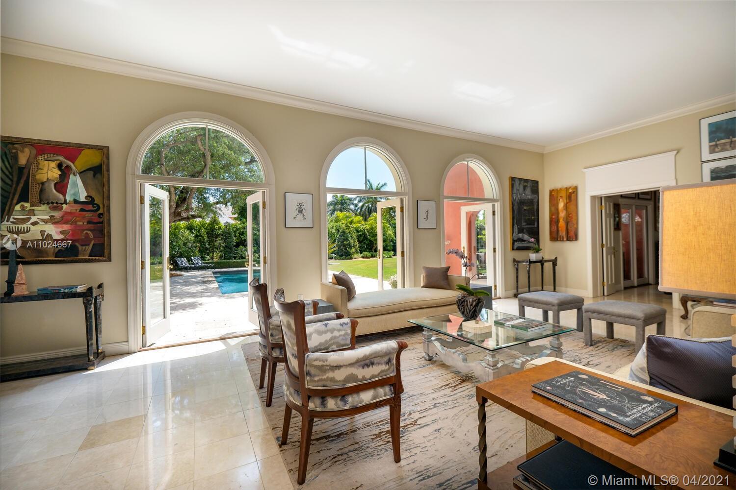 7155 Old Cutler Rd Coral Gables, FL 33143