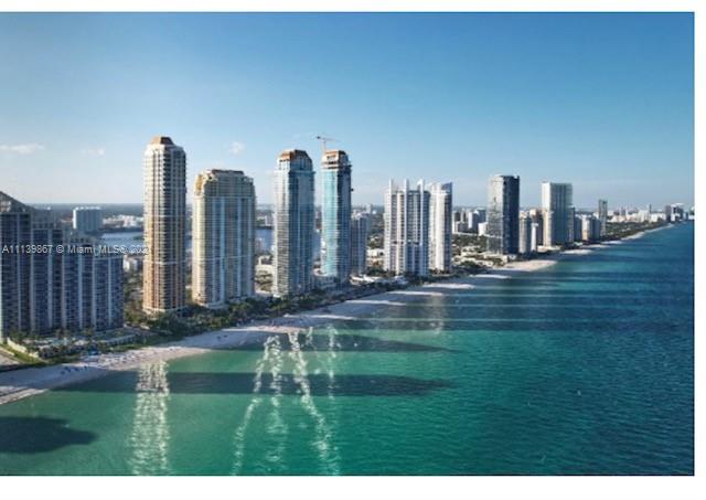 image The Mansions at Acqualina54