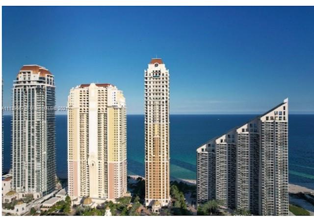 image The Mansions at Acqualina55