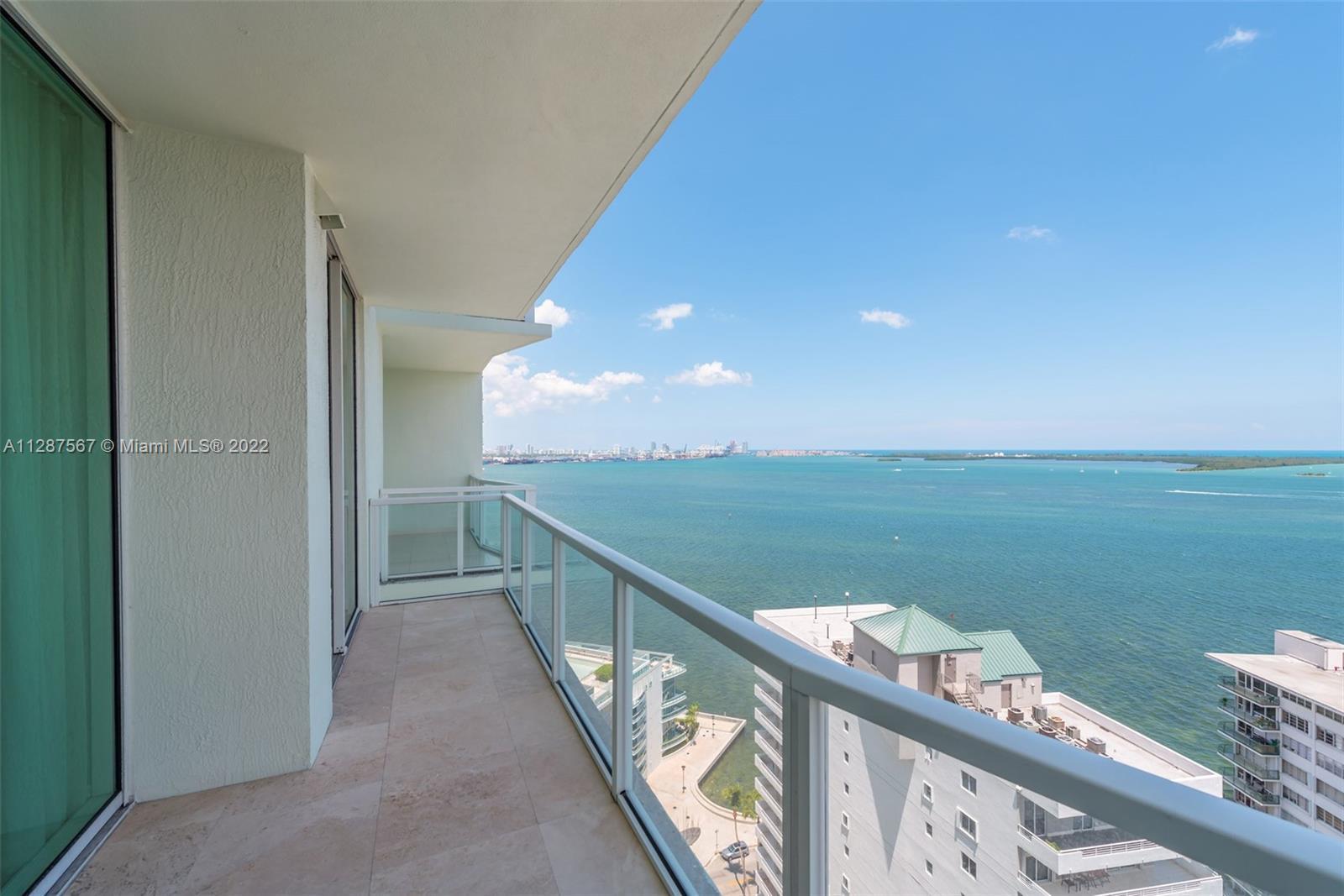 218 SE 14th St #2303 Miami, FL 33131