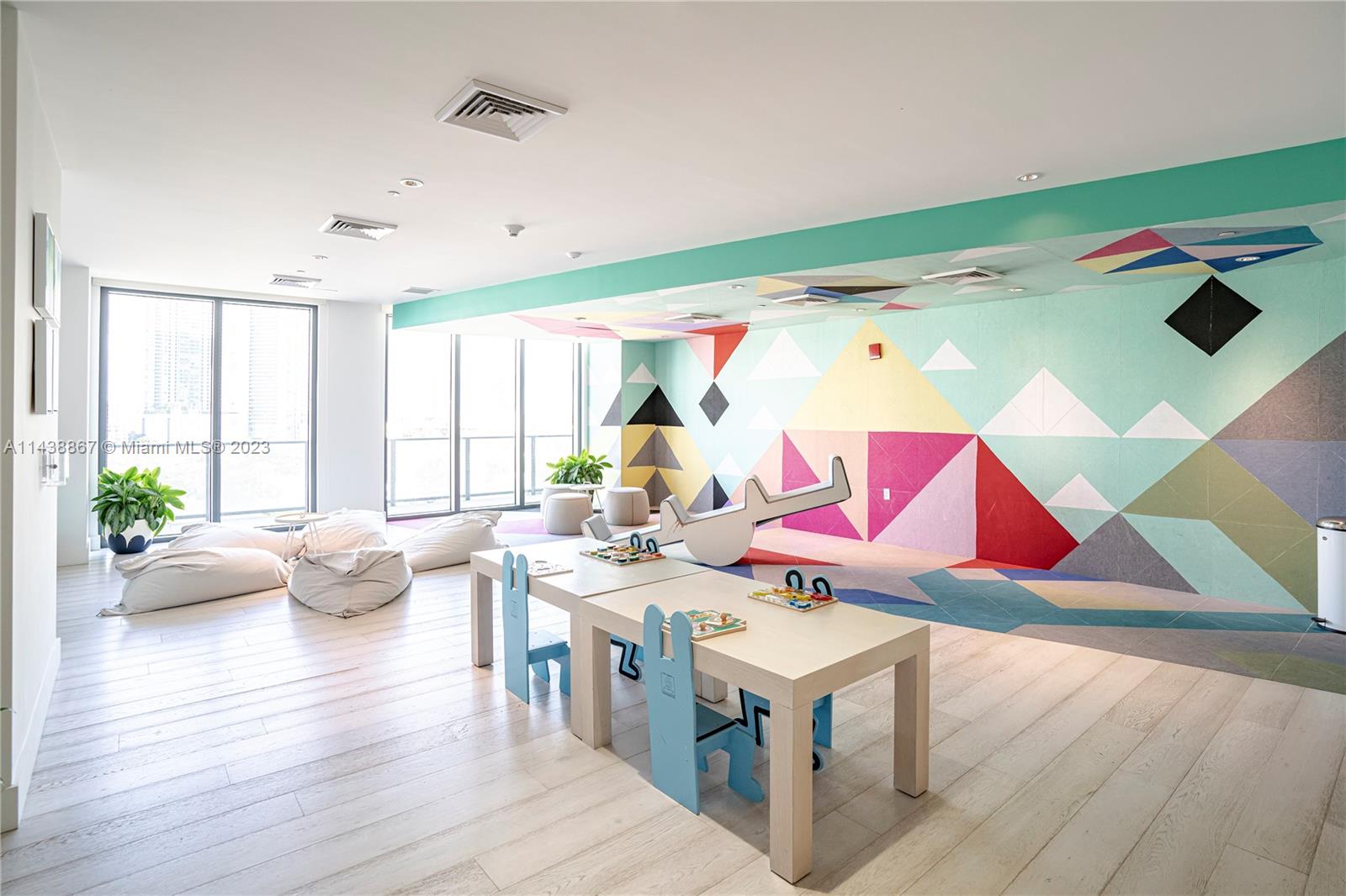 image Hyde Midtown38