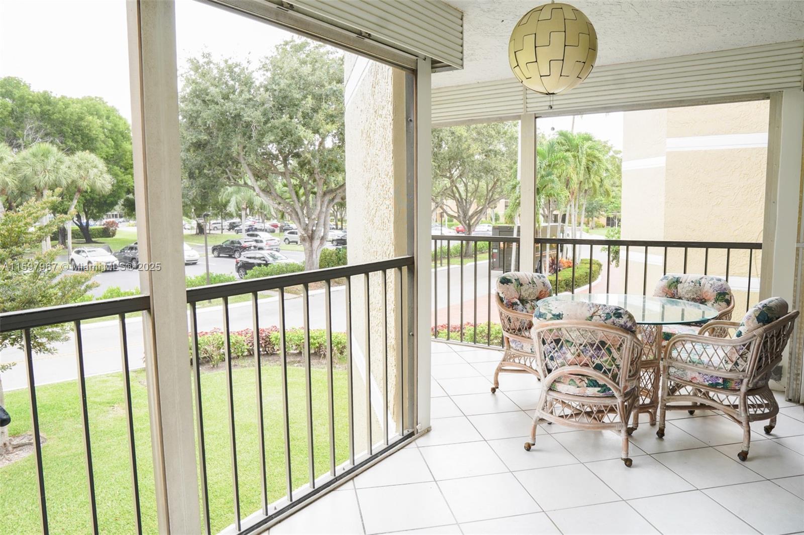 16100 Golf Clb Rd #210 Weston, FL 33326