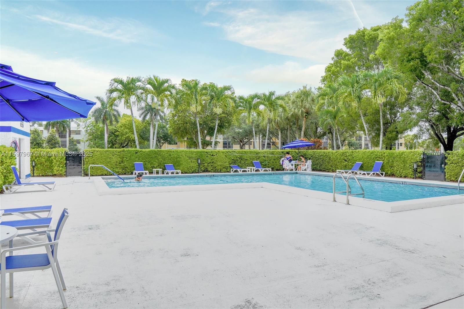 16100 Golf Clb Rd #210 Weston, FL 33326