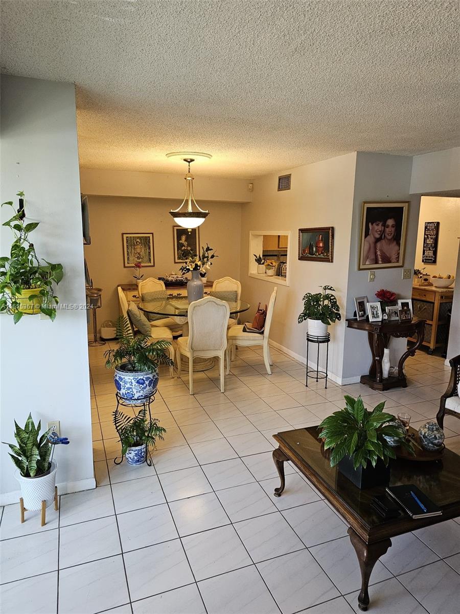 11780 SW 18th St #327-2,Miami, FL 33175