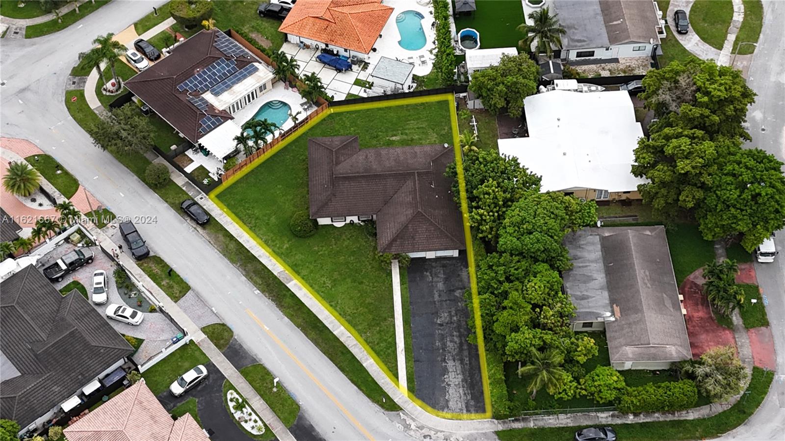 11990 SW 24th Ter