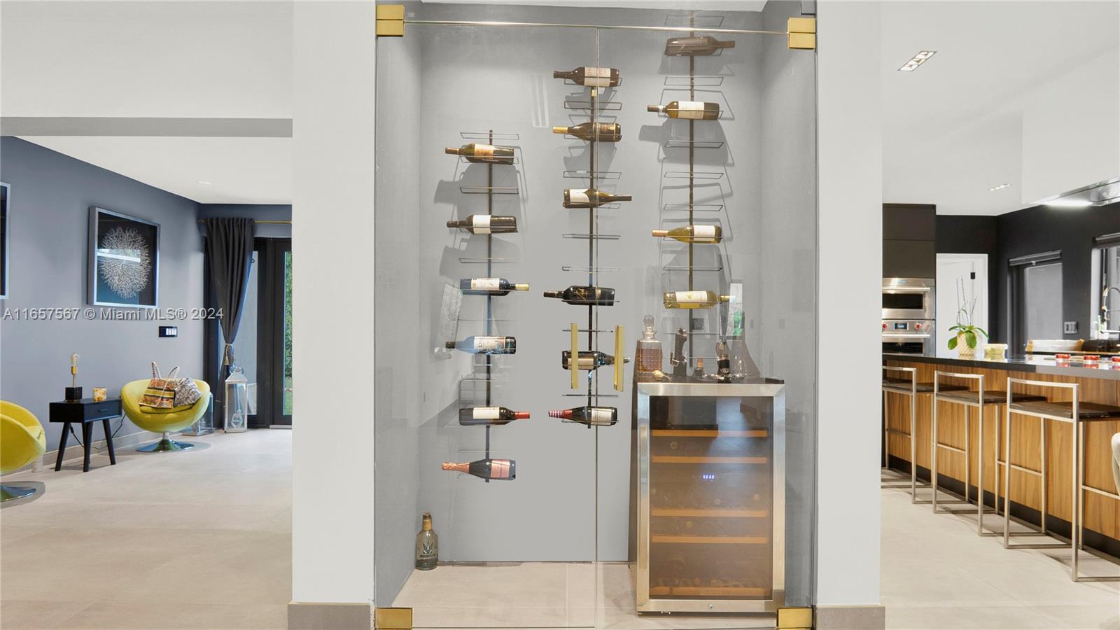 63 SW 31st Rd Miami, FL 33129