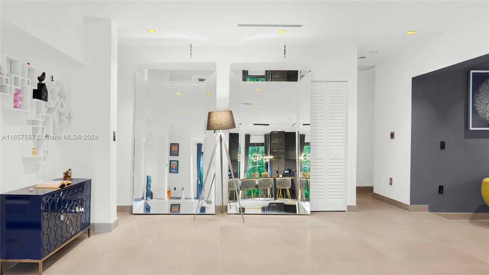 63 SW 31st Rd Miami, FL 33129