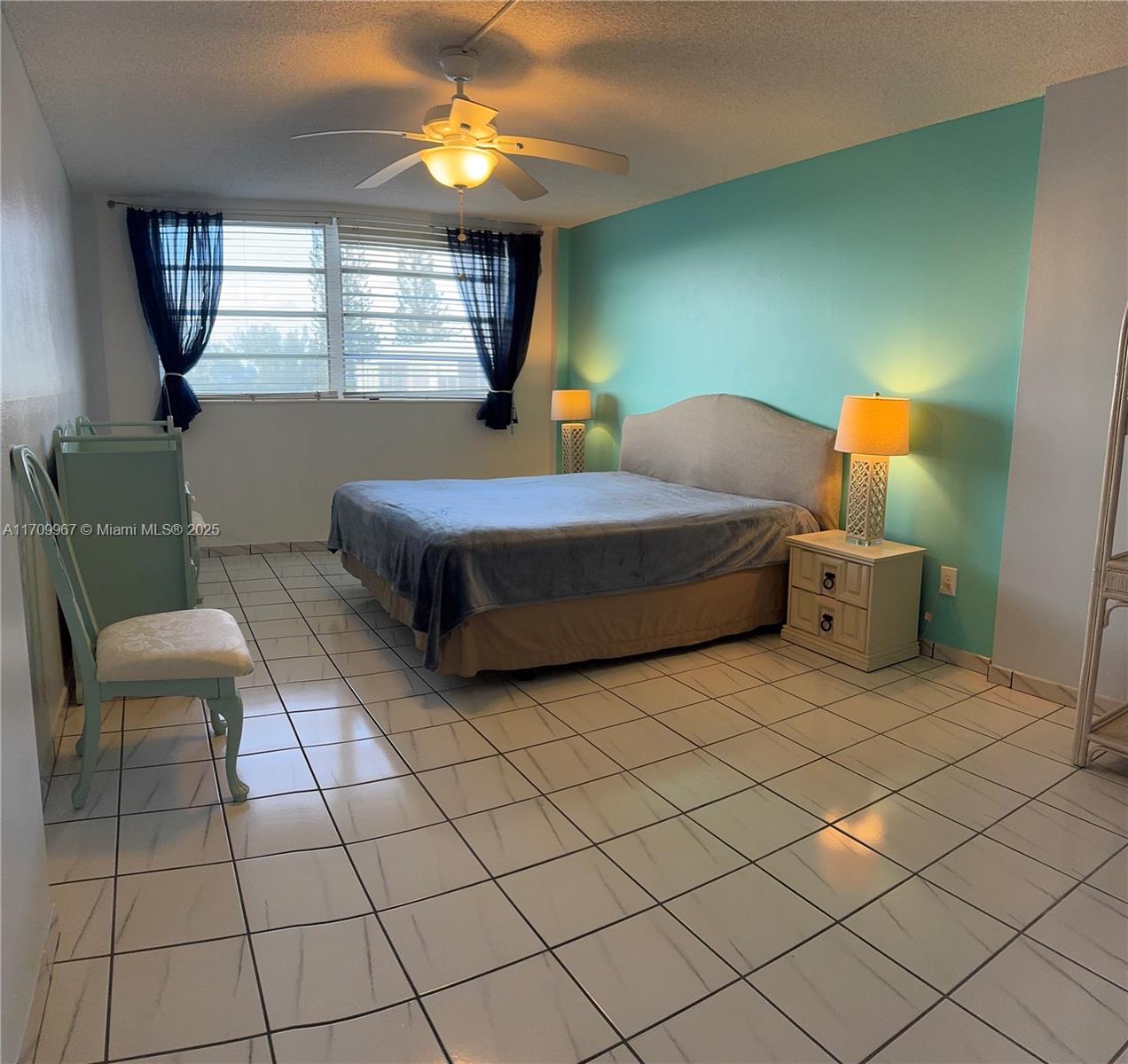 image Three Seasons Condo32