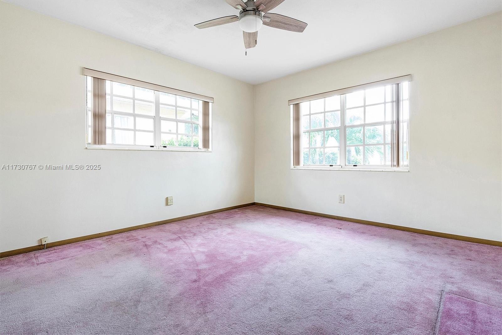 9573 Carlyle Ave Surfside, FL 33154