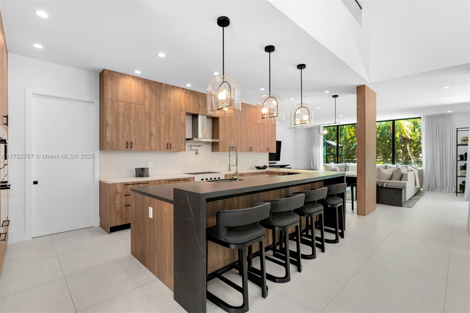 13180 Old Cutler Rd Pinecrest, FL 33156