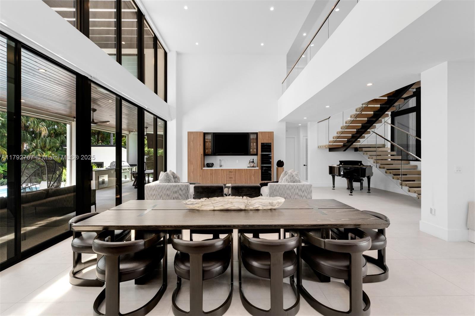 13180 Old Cutler Rd Pinecrest, FL 33156