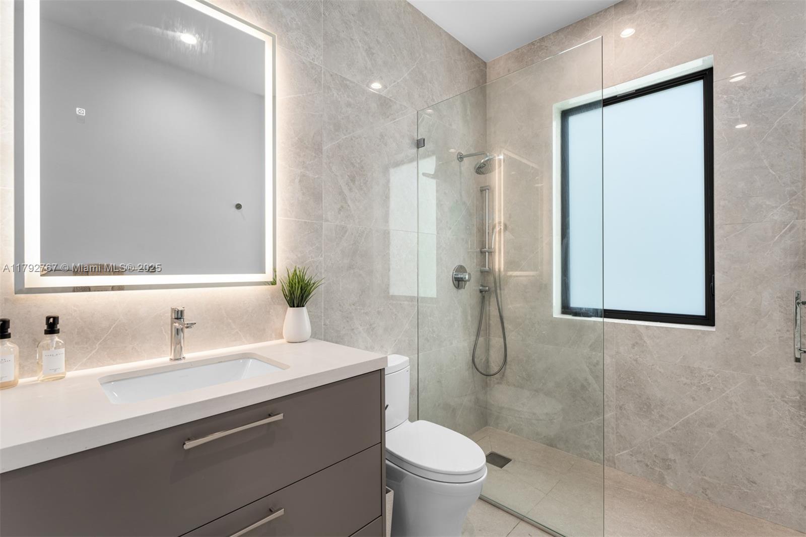 13180 Old Cutler Rd Pinecrest, FL 33156