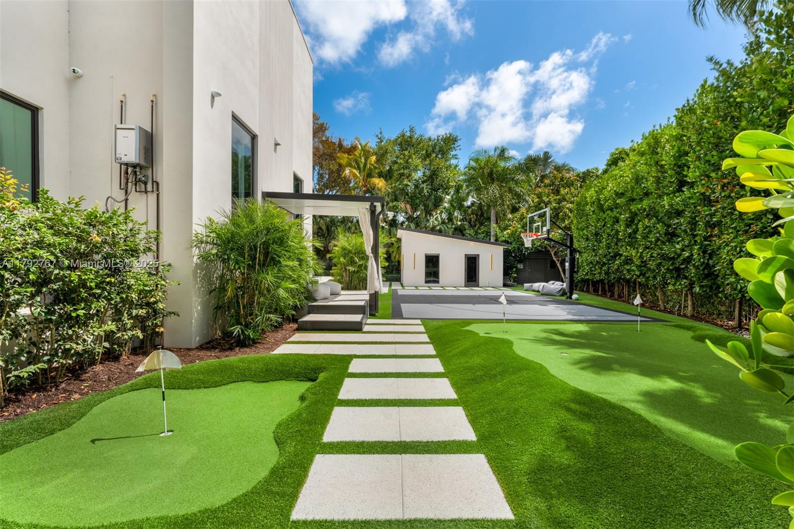 13180 Old Cutler Rd Pinecrest, FL 33156