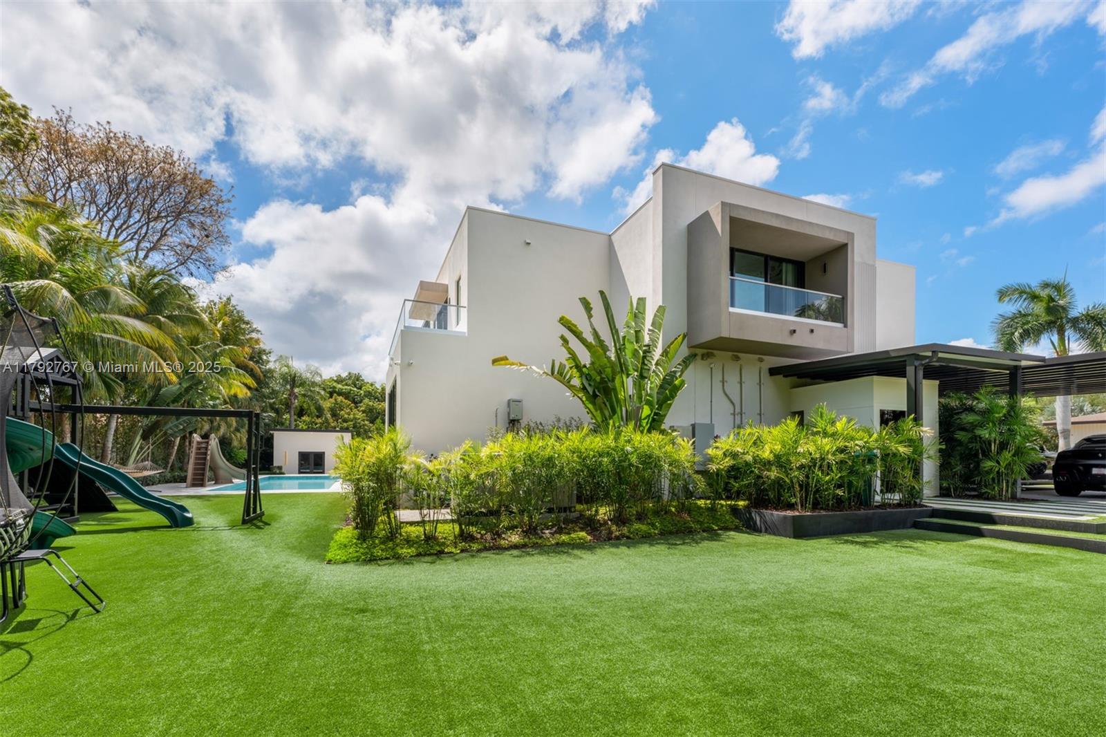 13180 Old Cutler Rd Pinecrest, FL 33156