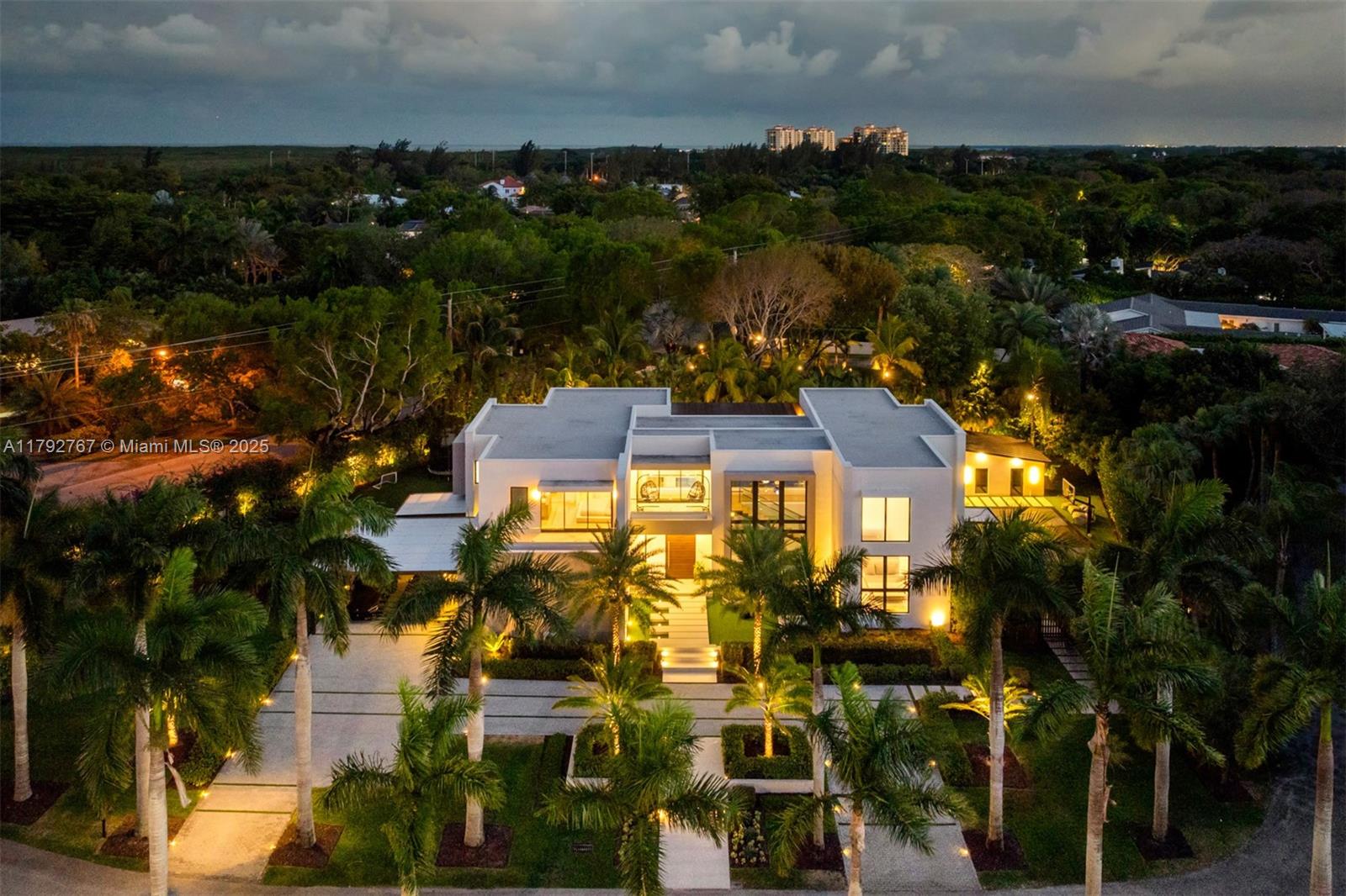 13180 Old Cutler Rd Pinecrest, FL 33156