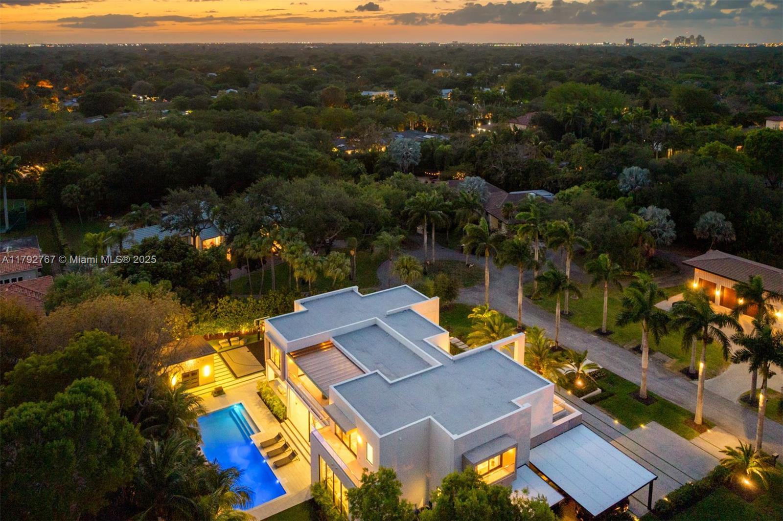 13180 Old Cutler Rd Pinecrest, FL 33156