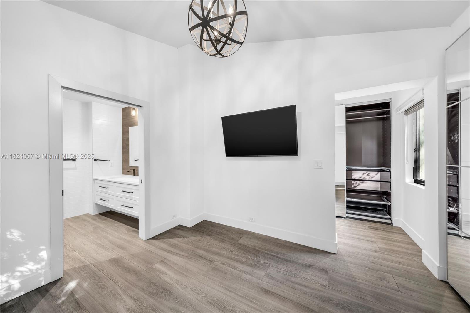 861 NE 74th St Miami, FL 33138