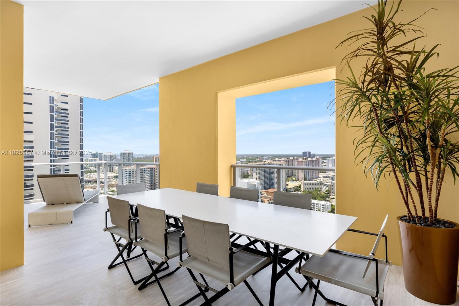 image Mansions at Acqualina28