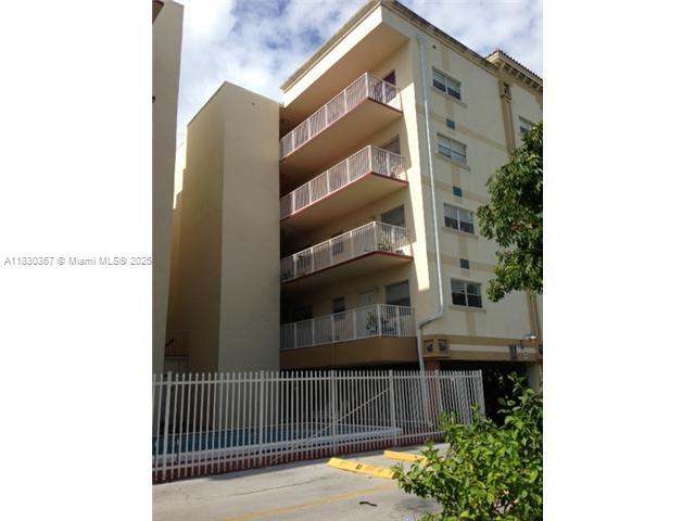 2008 Jackson St #D2